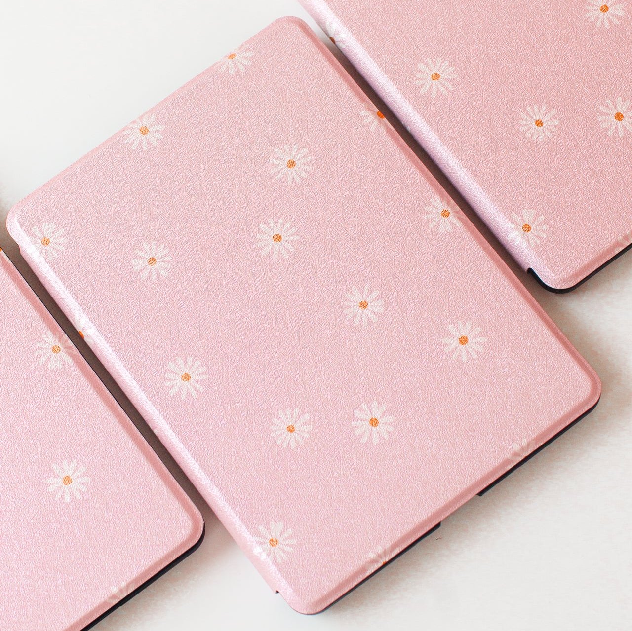 Ditzy Daisies • Kindle Case